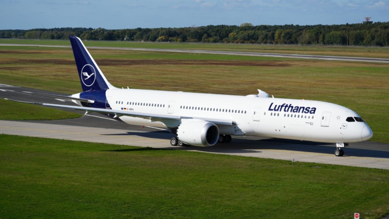 Lufthansa Boeing 787-9 with a clearly readable name at Hannover Airport
